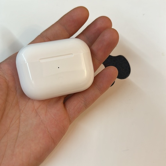 AirPods Pro - 1:1 Super Copy + Orange Clear Case - Picture 6 of 14